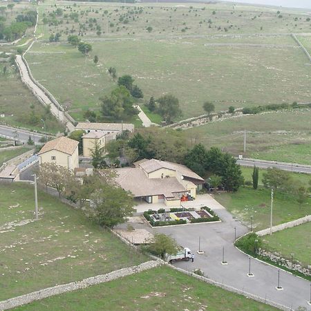 Antica Stazione Hotel Chiaramonte Gulfi Eksteriør billede