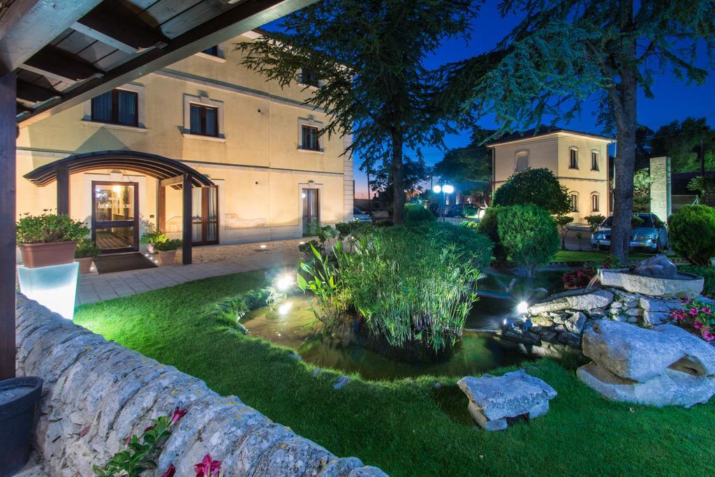Antica Stazione Hotel Chiaramonte Gulfi Eksteriør billede